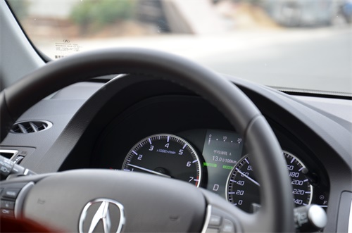 性能配置均衡，试驾2016款Acura RDX