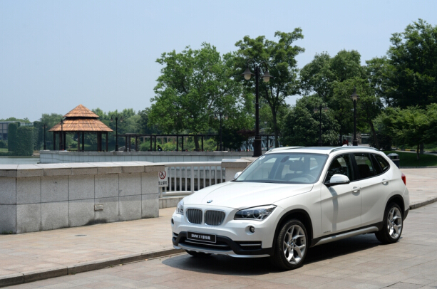 豪华紧凑级SUV新力作BMW X1晋级版上市