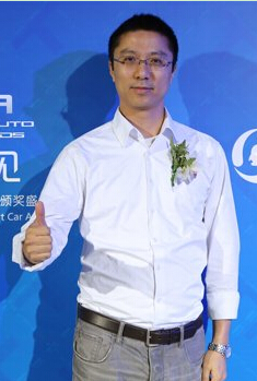 特斯拉7.0：注重安全又高度智能的自动驾驶来了